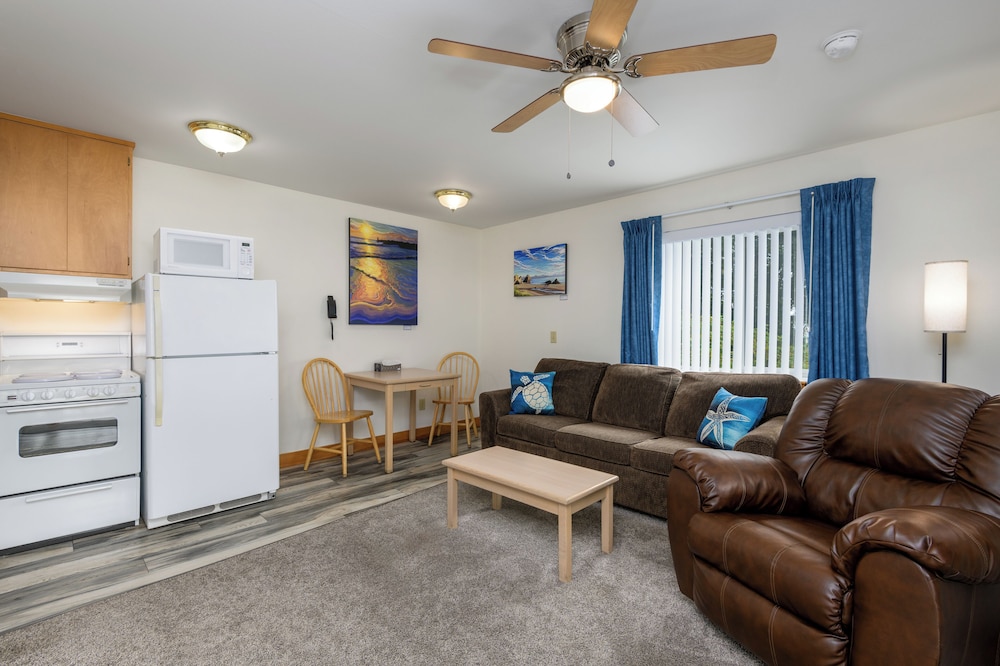 Hotel Ocean Suites Motel - Image 1