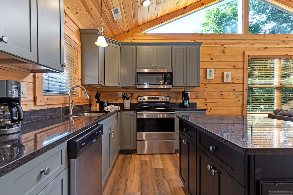 Eagle Mountain Cabin