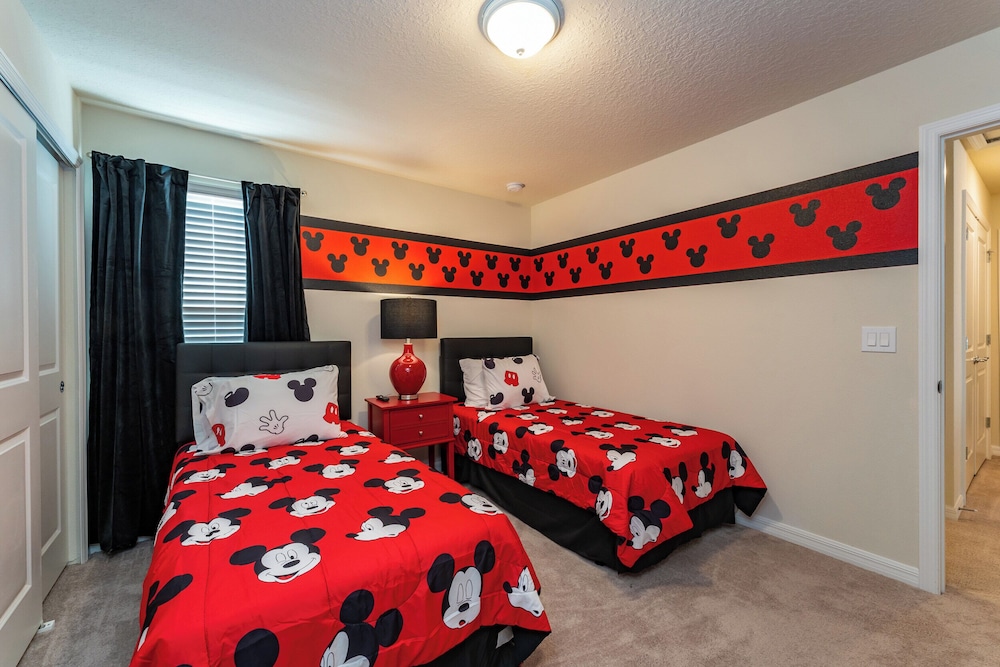 Discover Your Perfect Getaway 8BR Wonder