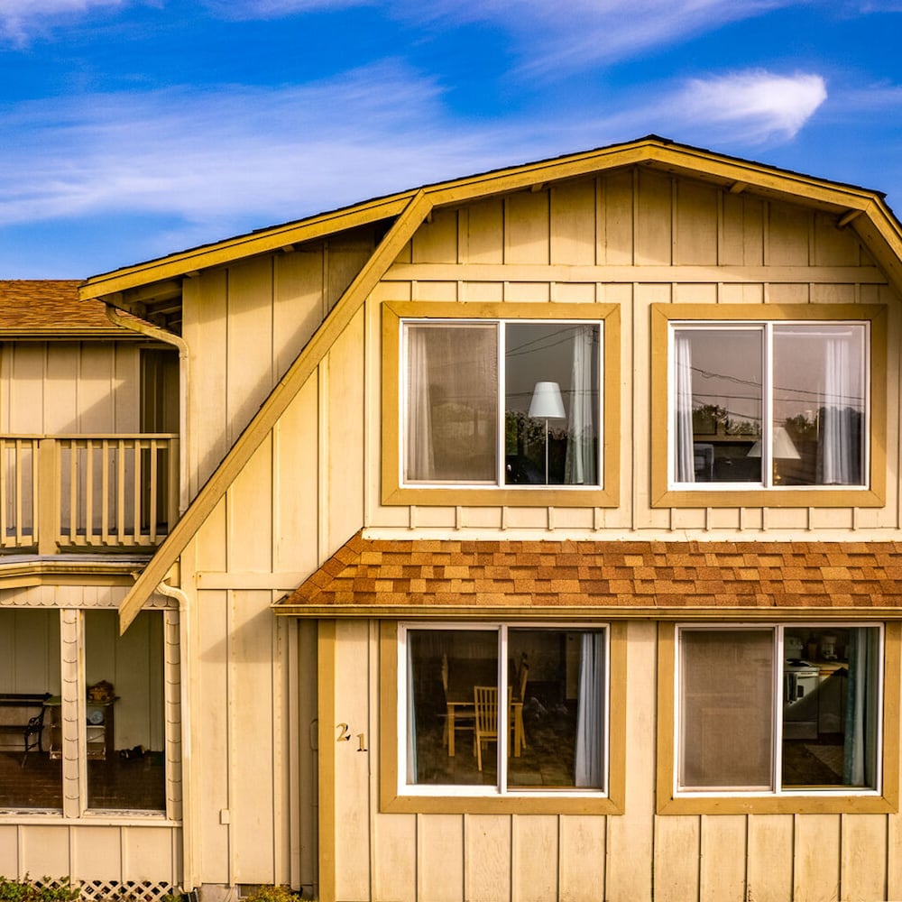 Surf Watch House in Copalis Beach