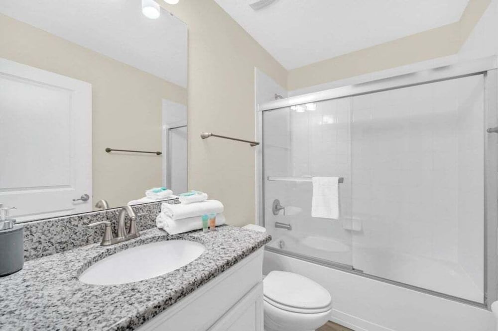 Luxury Pool/spa Home With Lots Of Sunshine! 6 Bedroom Villa