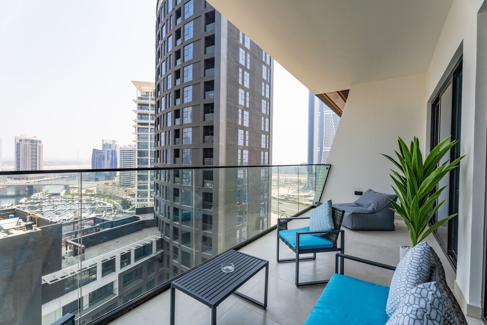 Easygo- Luxury 1bdr With View Bin Can