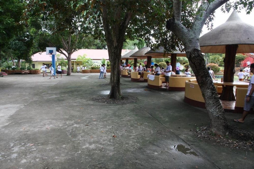 Hagnaya Beach Resort and Restaurant