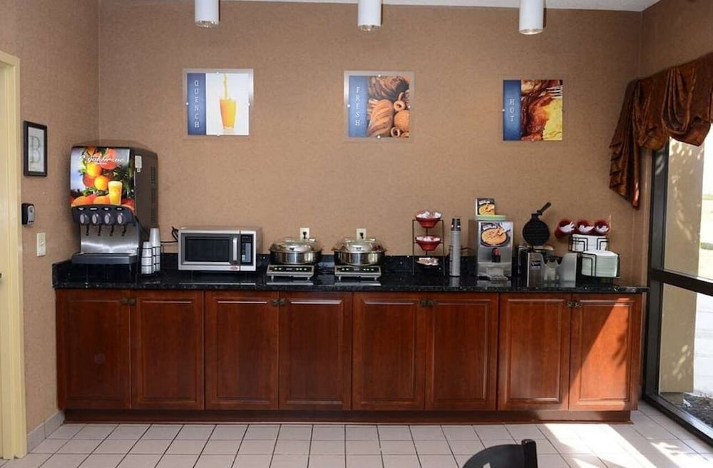 CASINO INN & SUITES TUNICA RESORTS