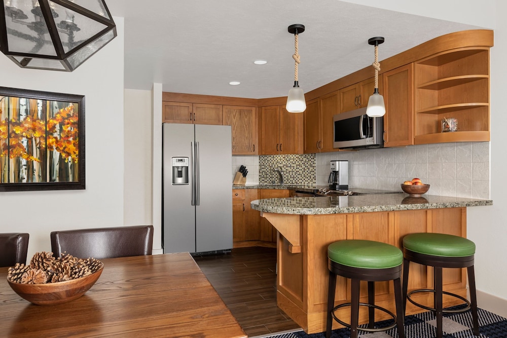 Lake Tahoe Vacations - Marriott Grand Residence Club, Lake Tahoe - 1 to 3 bedrooms Pent - Property Image 50