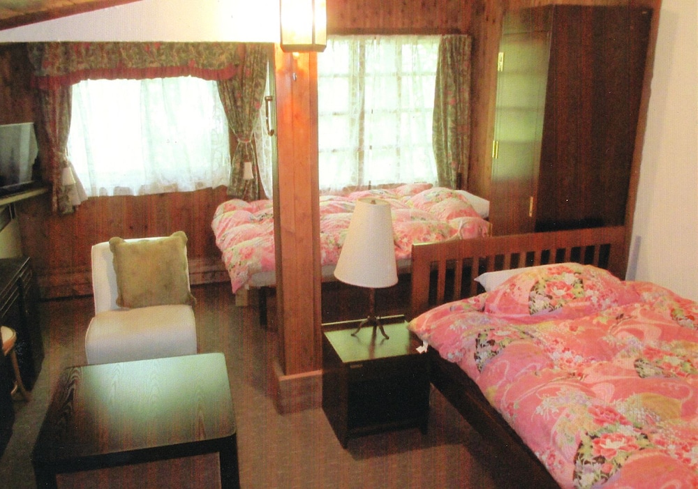 Pension Hakuba ‘70