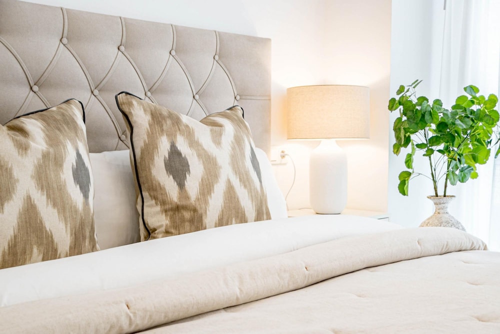 RI B2a- Relaxed Modern Flat in Benahavis