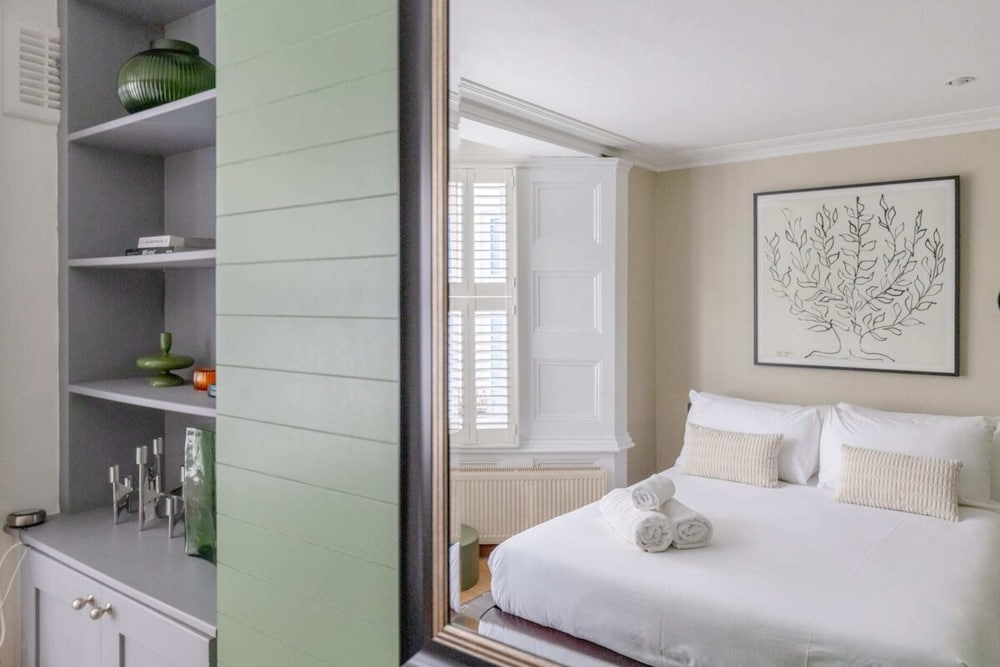 Gorgeous 2BD Garden Getaway, Victoria Park
