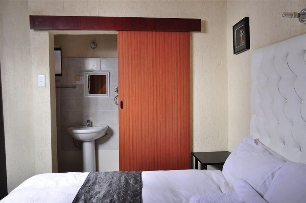 Motlejoa Guest House
