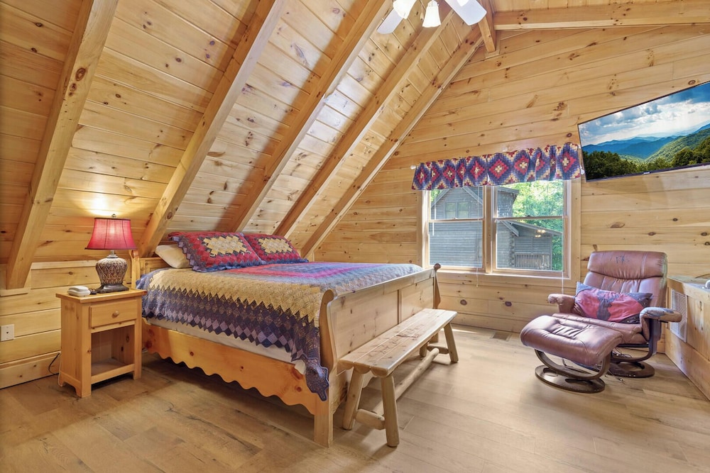 Mountain Charm