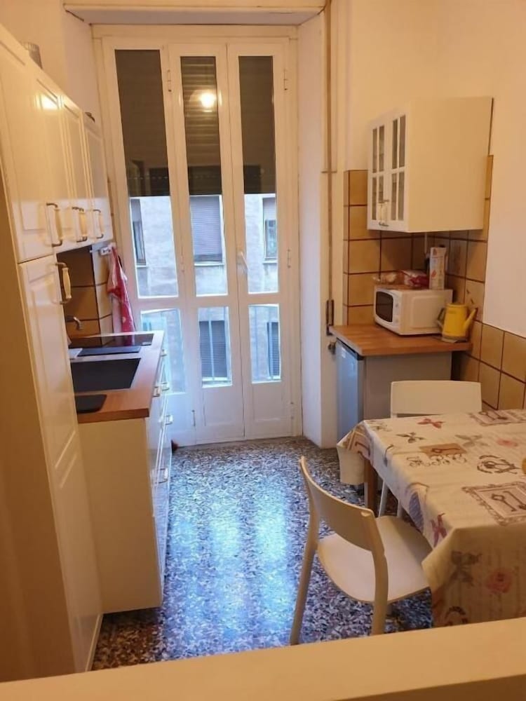 Alfonso Guest House