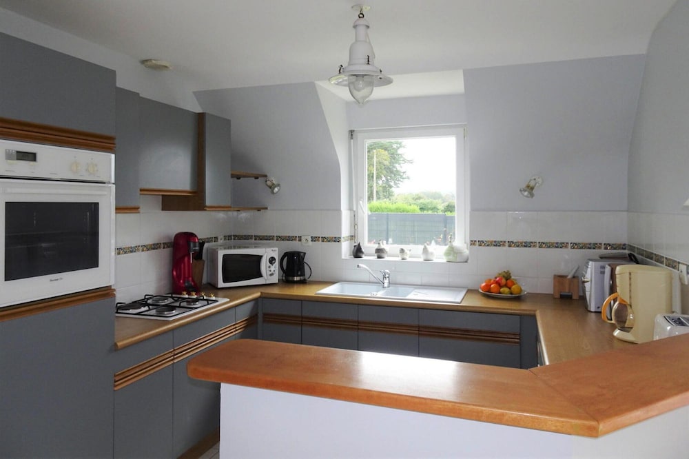 Holiday Home in Paimpol Near Beach photo 2