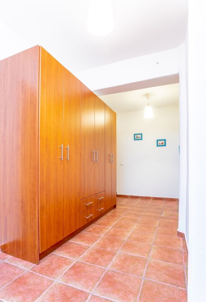 Villa Ioanna for 10 - Allparos Villas