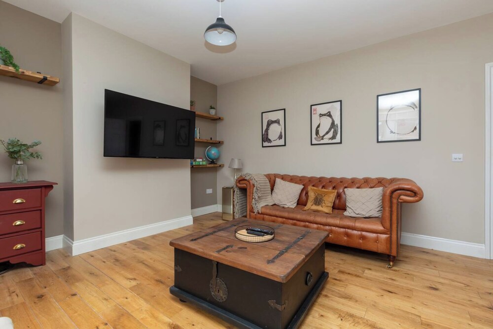 Beautiful 3BD Garden Flat - Tooting!