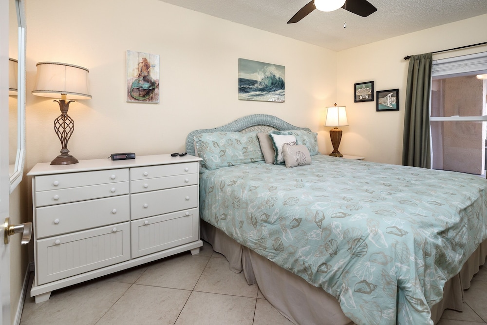 Islander 4005 by Brooks and Shorey Resorts