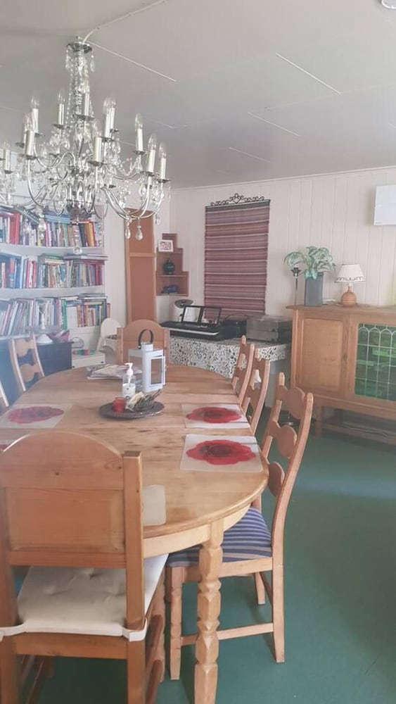 Impeccable 4-bed House in Drangedal