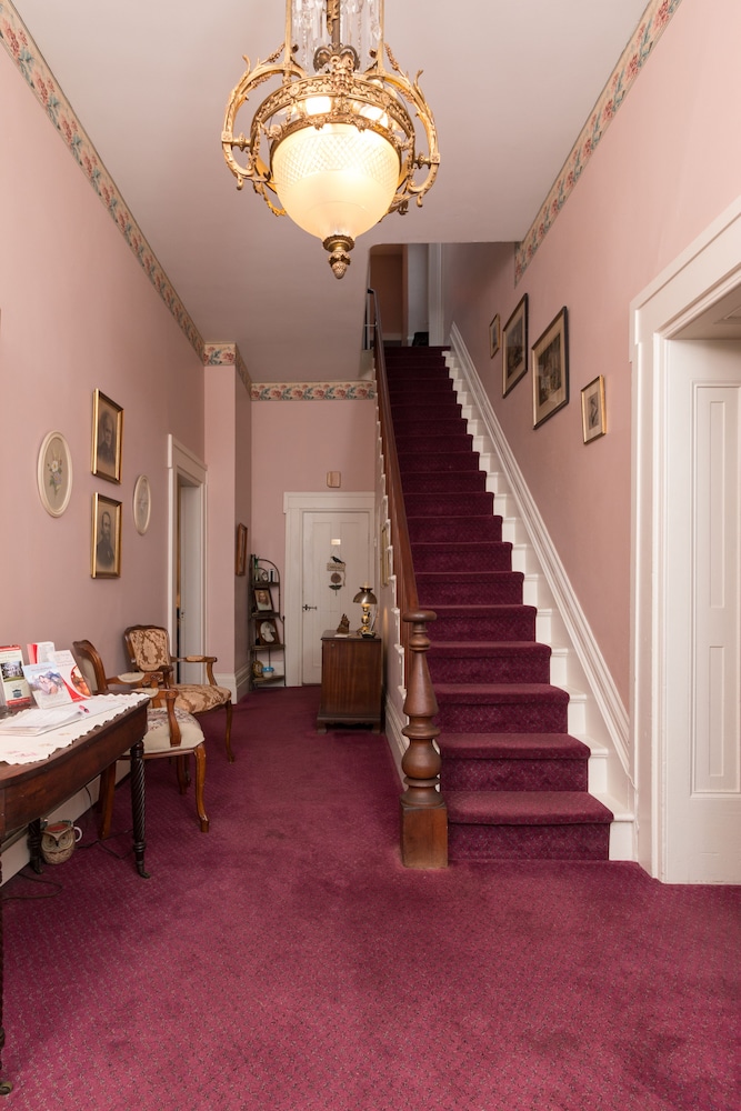 Munro House B And B view 3