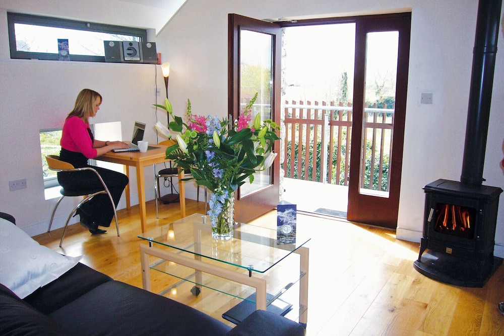 KINVARA SUITES