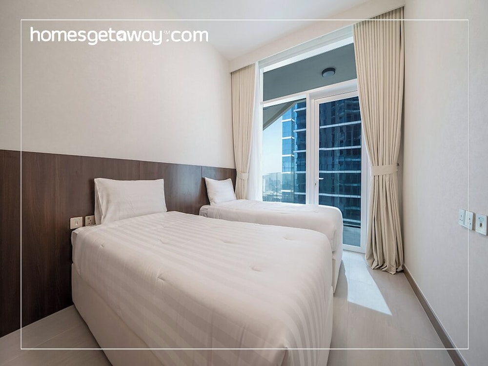 Contemporary 2BR Apt Fully Furnished