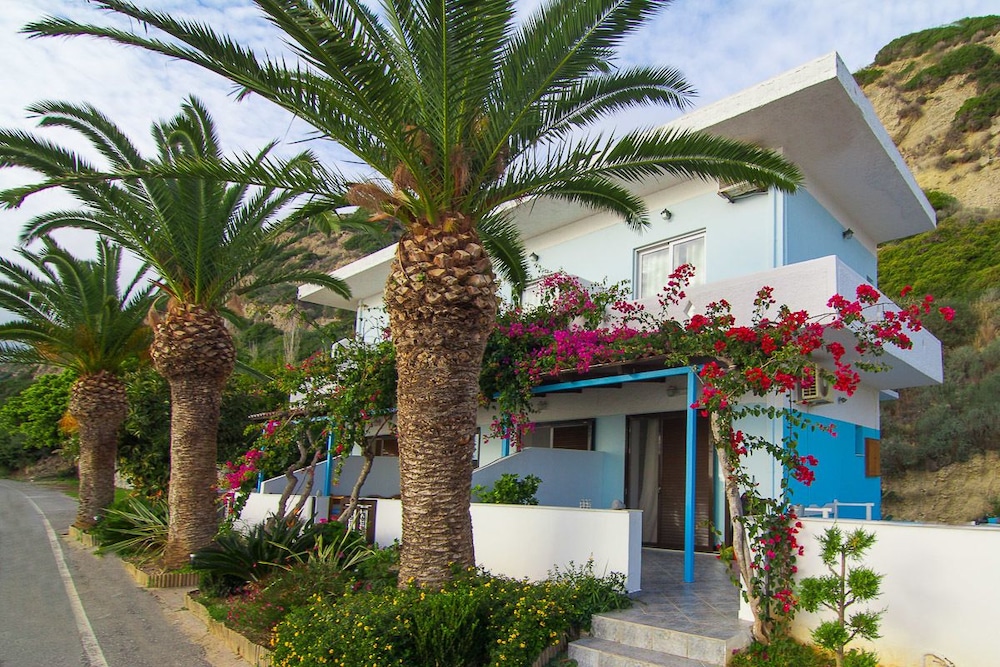 Skinos Apartments and Studios
