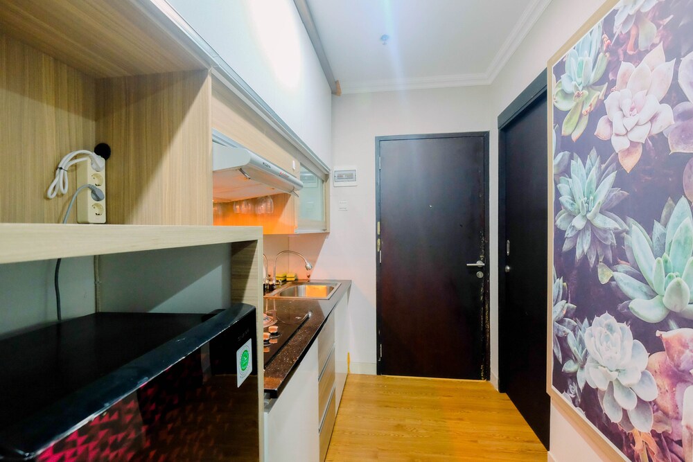 1BR Apartment Atlanta Residences next to RS Bunda Margonda