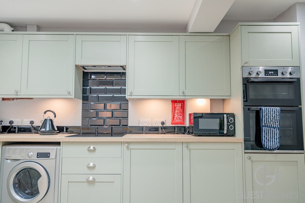 Host Stay Lower Chestnut House