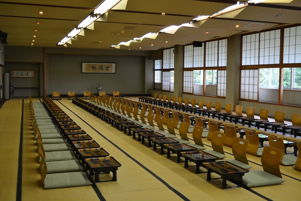 meeting & event spaces