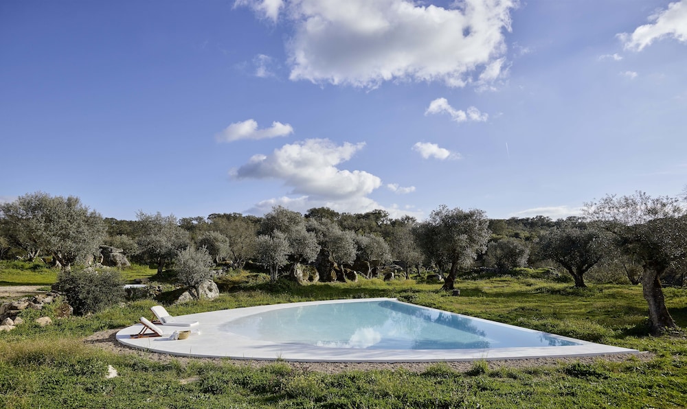Casas Caiadas Boutique Home