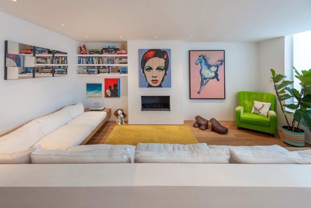Chic 2-bedroom Home - Richmond Upon Thames