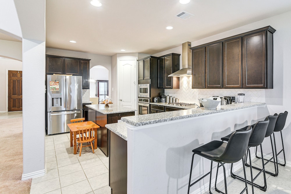 Grand Family Home w/ Patio & Fenced Yard in Arcola