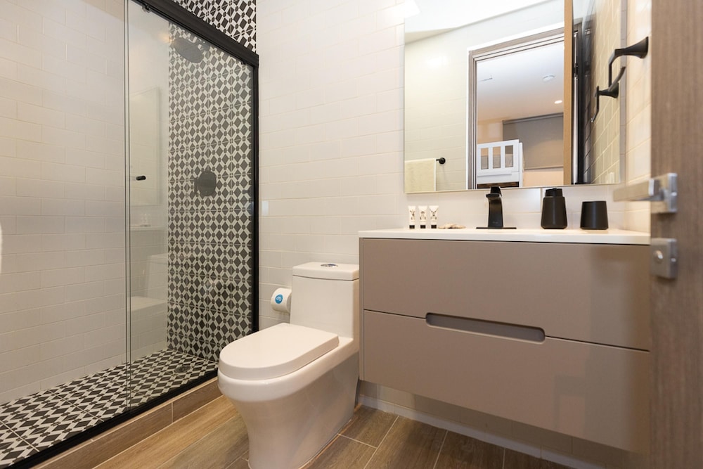The Danian Condo by Acomodo Casco Viejo