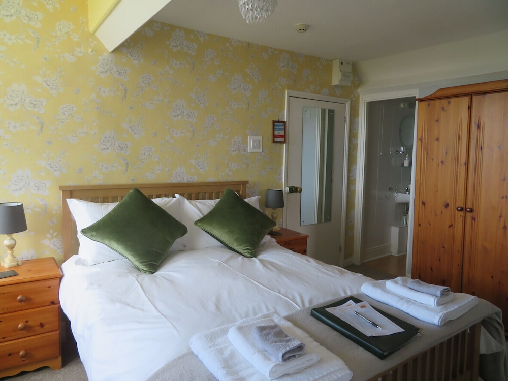 Lynton Vacations - Sinai House - Property Image 76