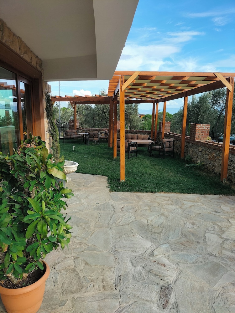 Güre Astyra Pansiyon