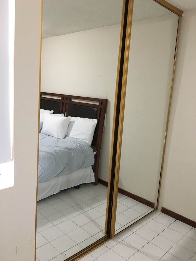 Delmonico PH Apartment