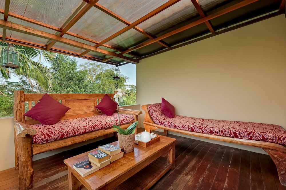 Villa Atas Awan
