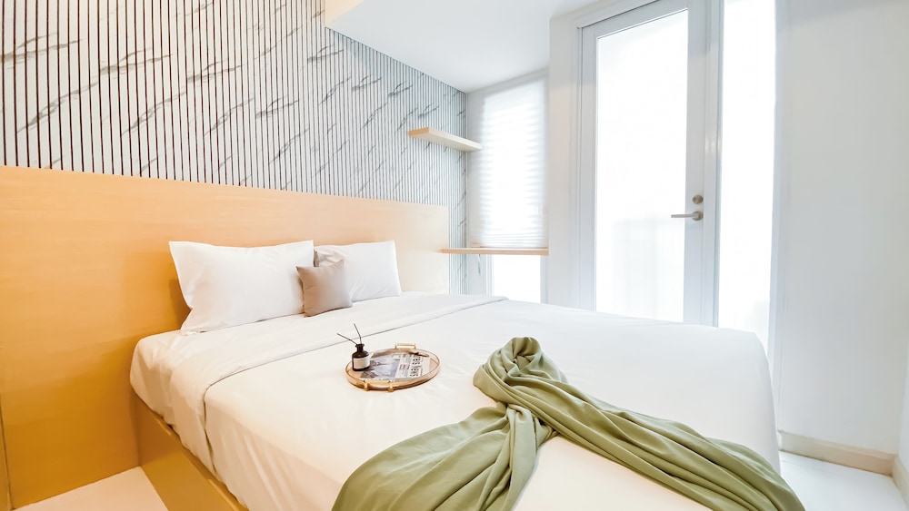 Cozy Style Studio Apartment at Tokyo Riverside PIK 2
