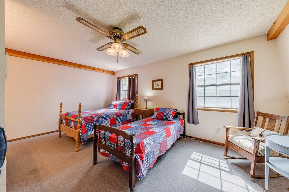Family-friendly Ruidoso Cabin - Ski, Hike & Fish! view 5