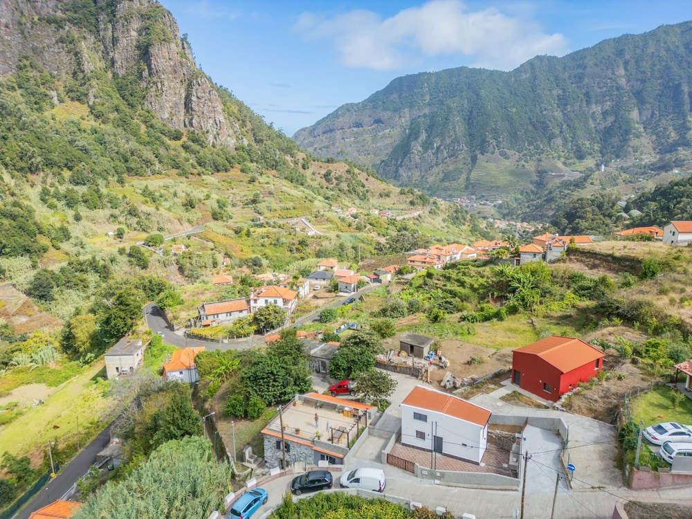 Valley s Refuge by Madeira Sun Travel
