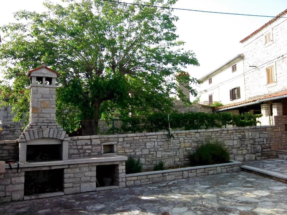 Photo 39