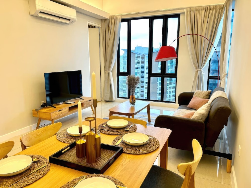 Sentral Suites - Netflix and Chill