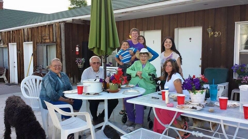 Black Bear Inn