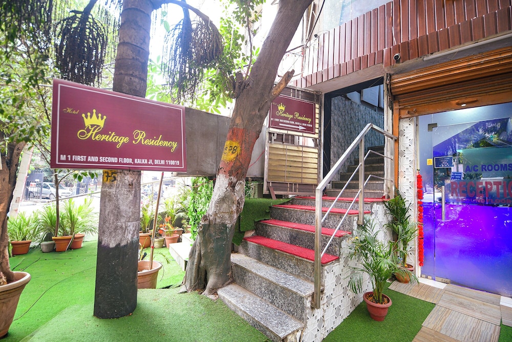 Fabhotel Heritage Residency