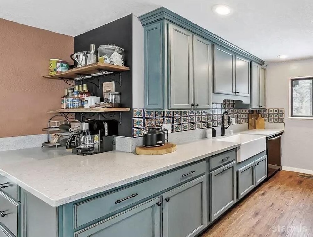 3390 Pine Hill Road 2 Bedroom Home