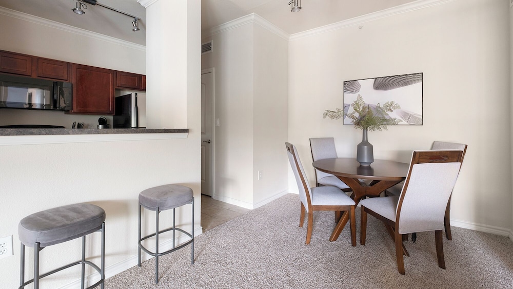 Landing Furnished Apartments Northwest Houston