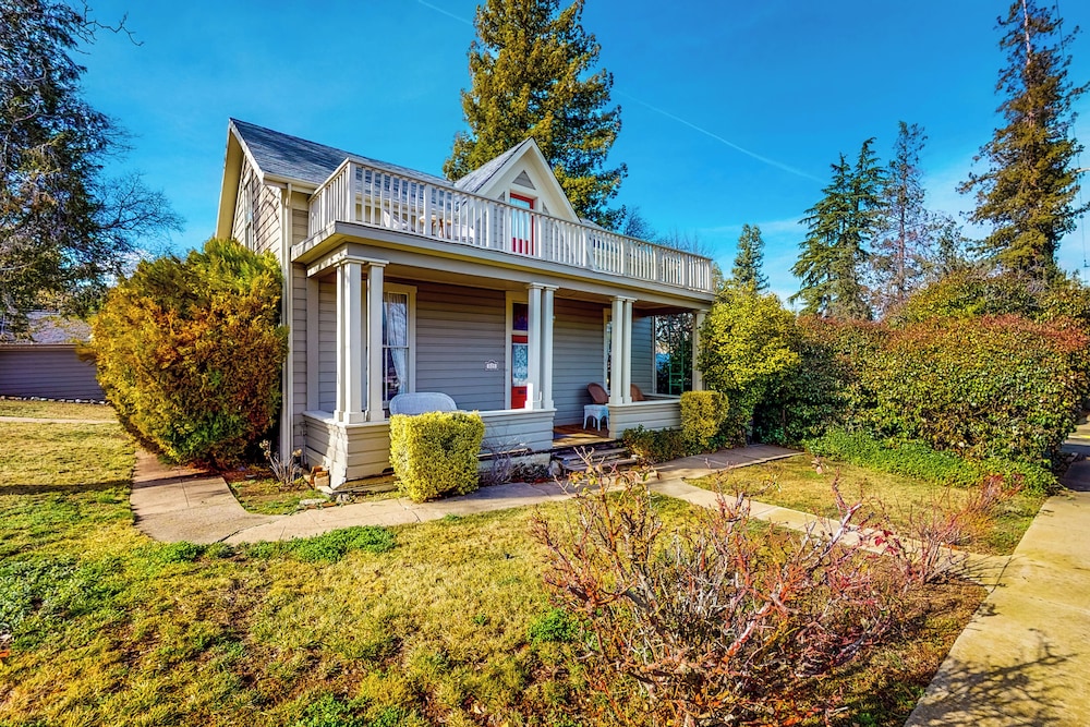 Renovated Forbestown Home w/ Fenced Yard!