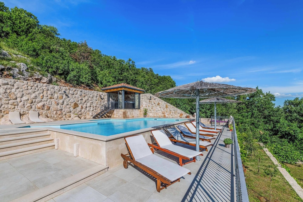 Villa Serene Memories