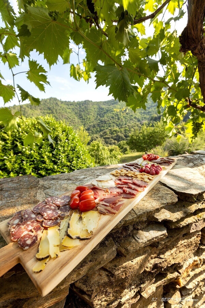 Les Hôtes du Châtaignier