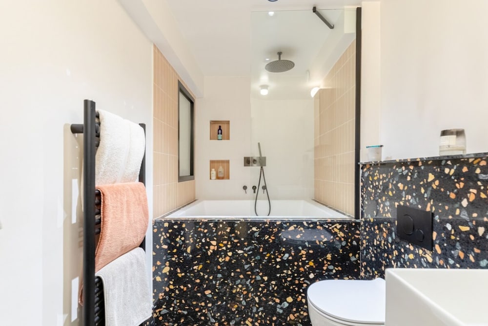 Chic 1BD Flat W/private Terrace Knightsbridge!