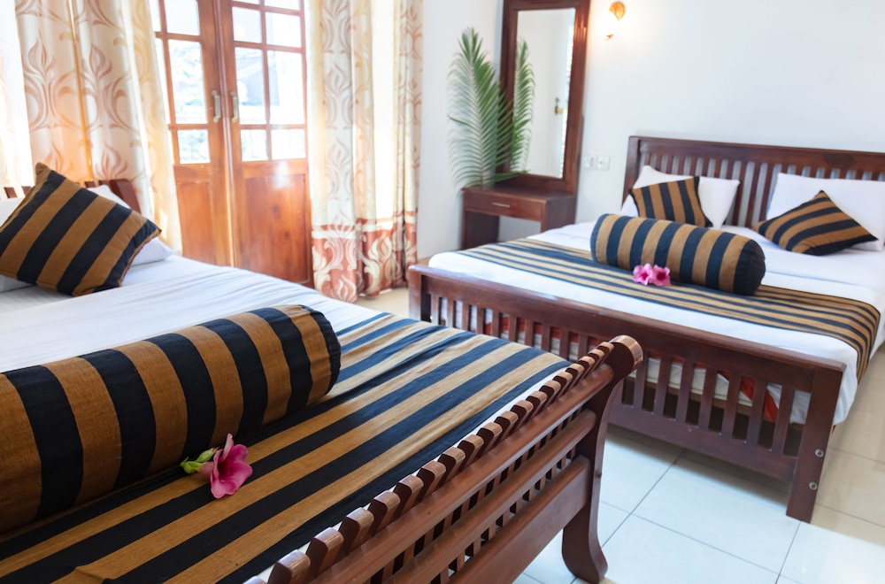Shadow Inn Guest House Ella