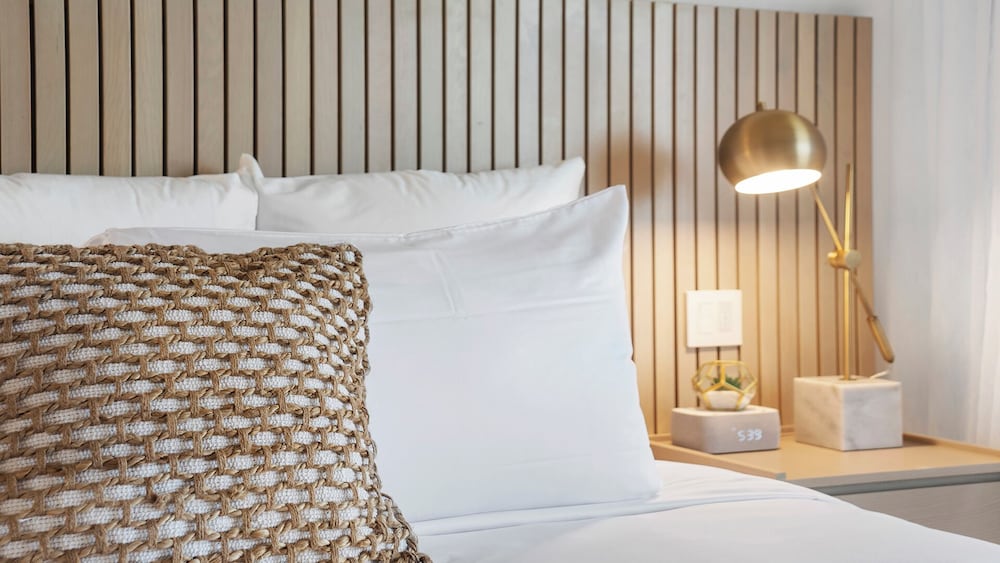Luxury Vacation Rentals in South Beach by LRMB